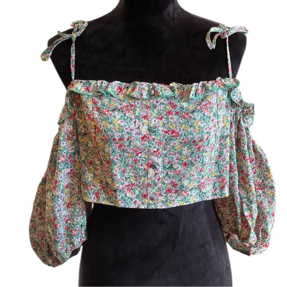 SAINT GENIES FLORAL CROP TOP WTH OFF SHOULDER SLEEVES SZ 16 NWTS